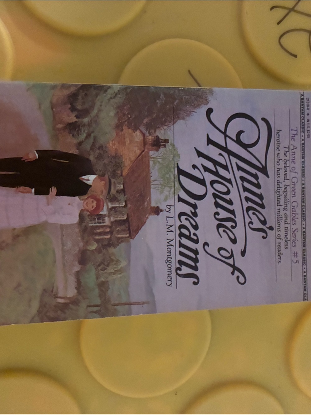 Anne's House of Dreams Paperback Book - Pastel Cover
